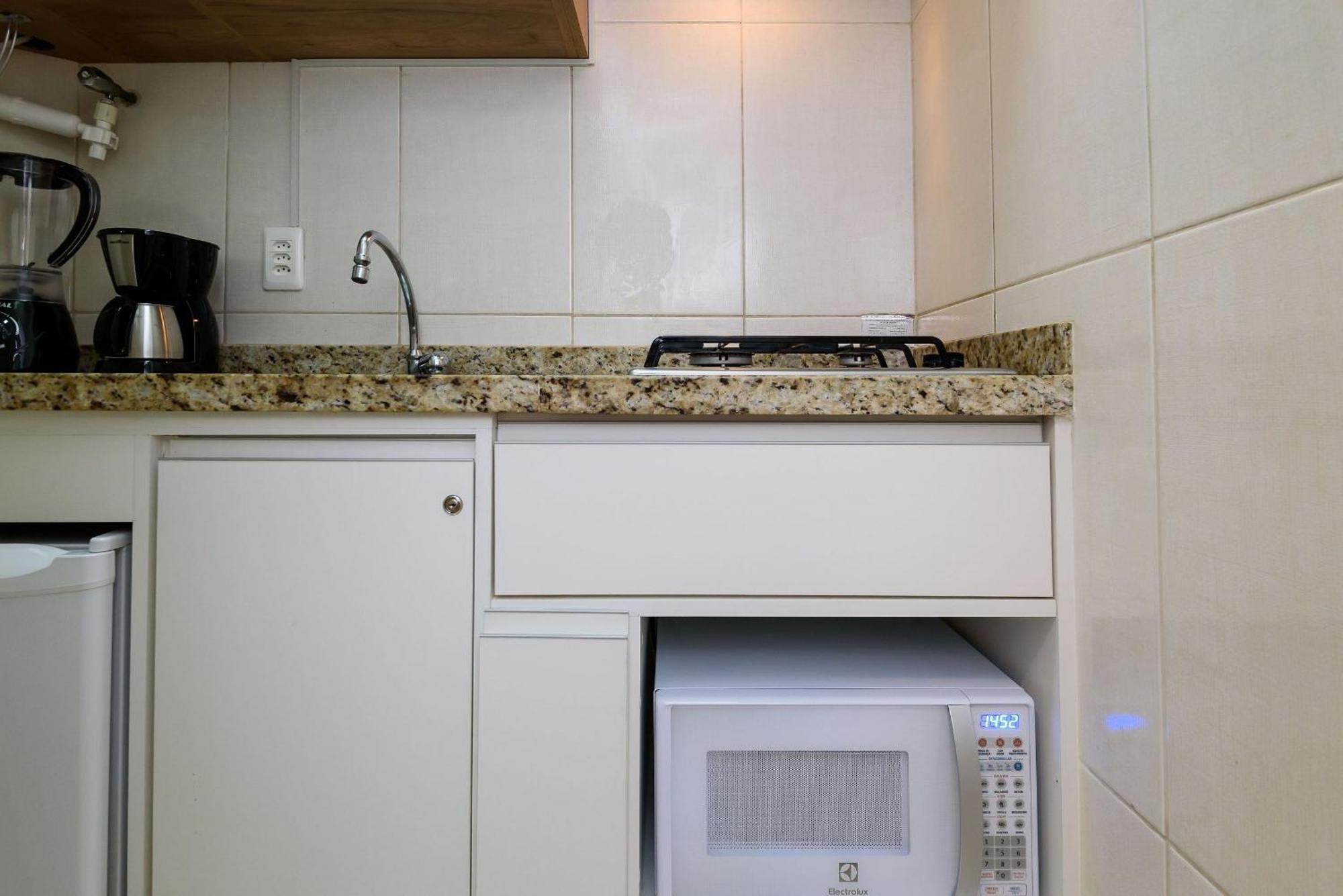 Apartamento E Sala A 200 M Da | Fm 144/407 Rio de Janeiro